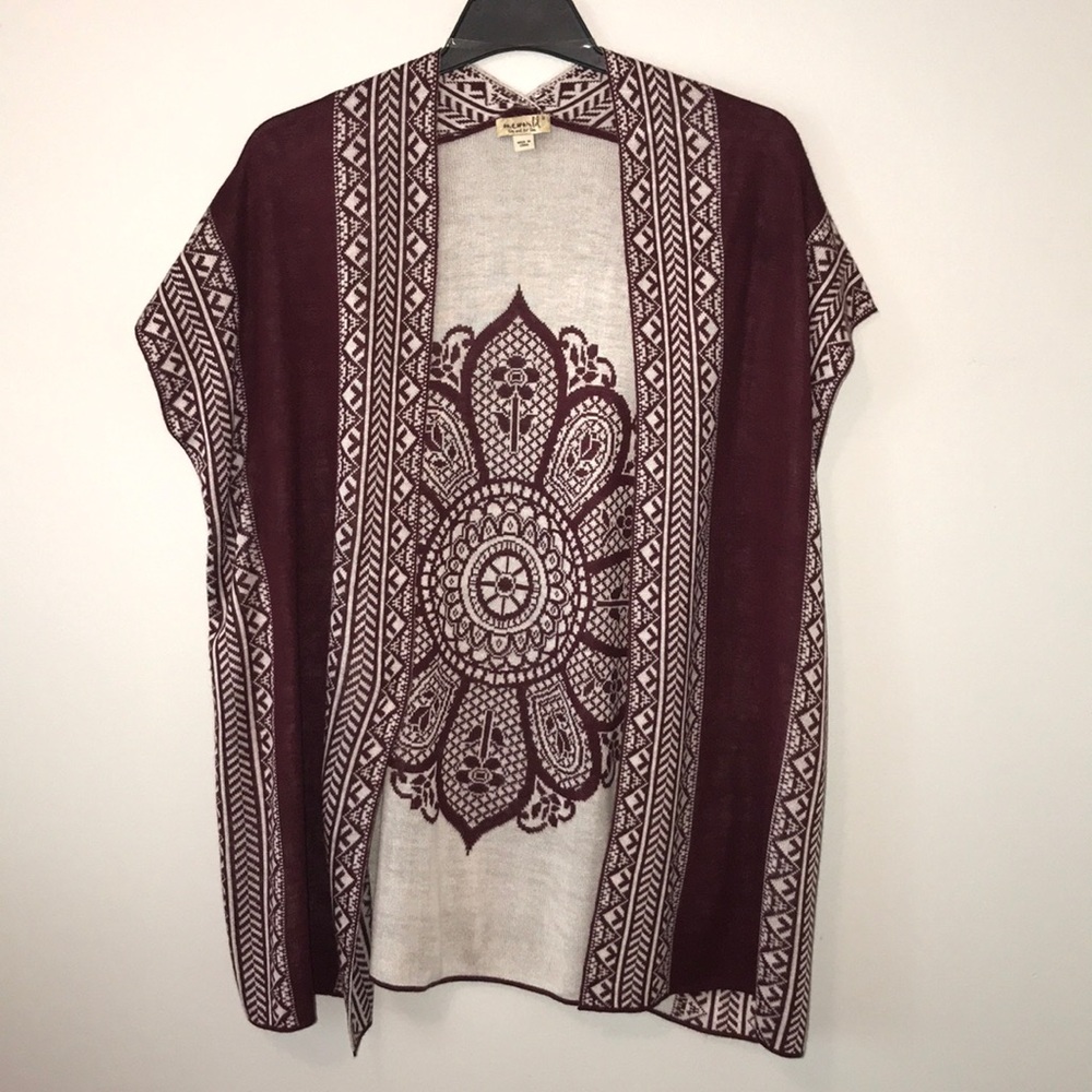 Short sleeve cardigan